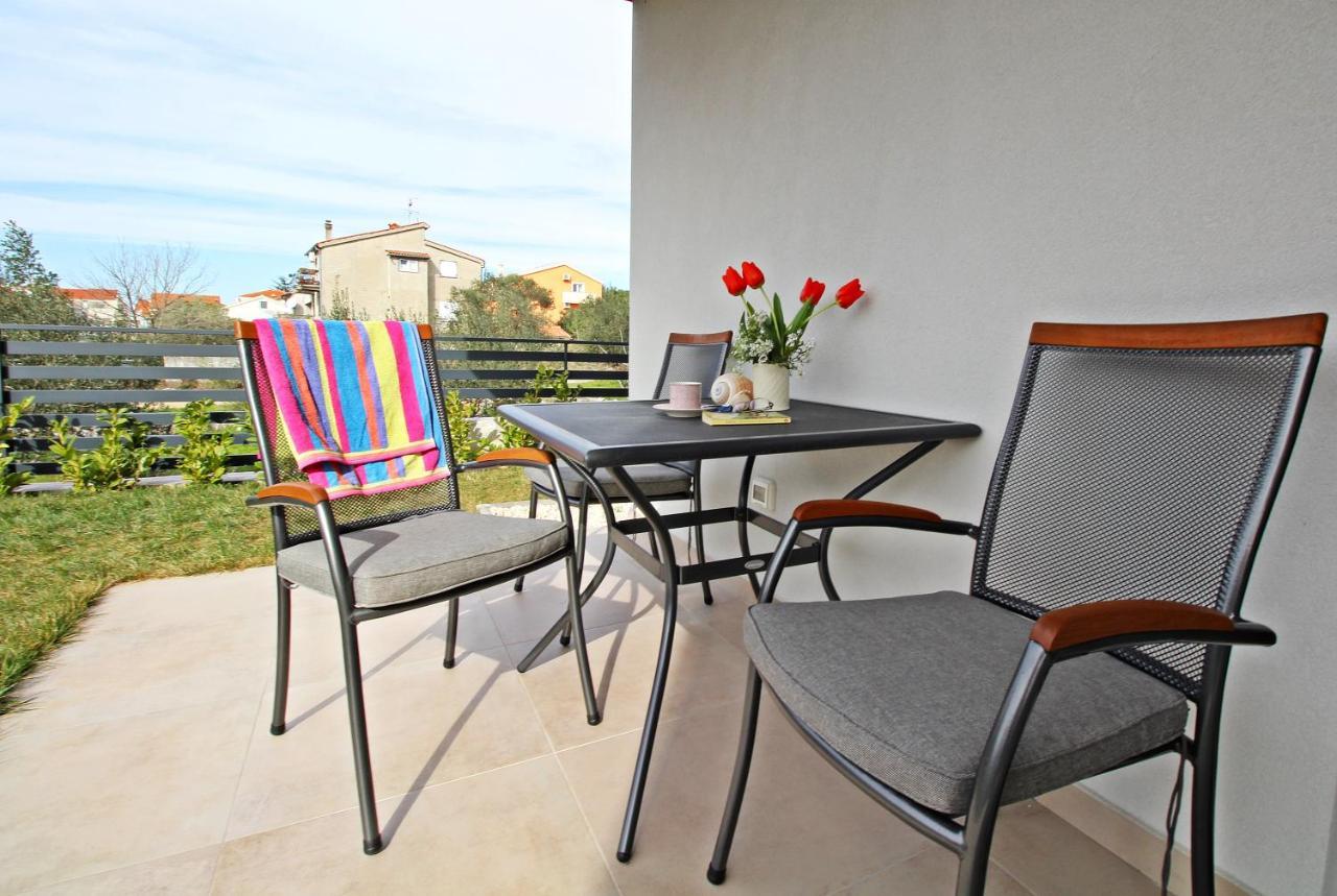 Blue Lagoon Apartments Zadar Extérieur photo