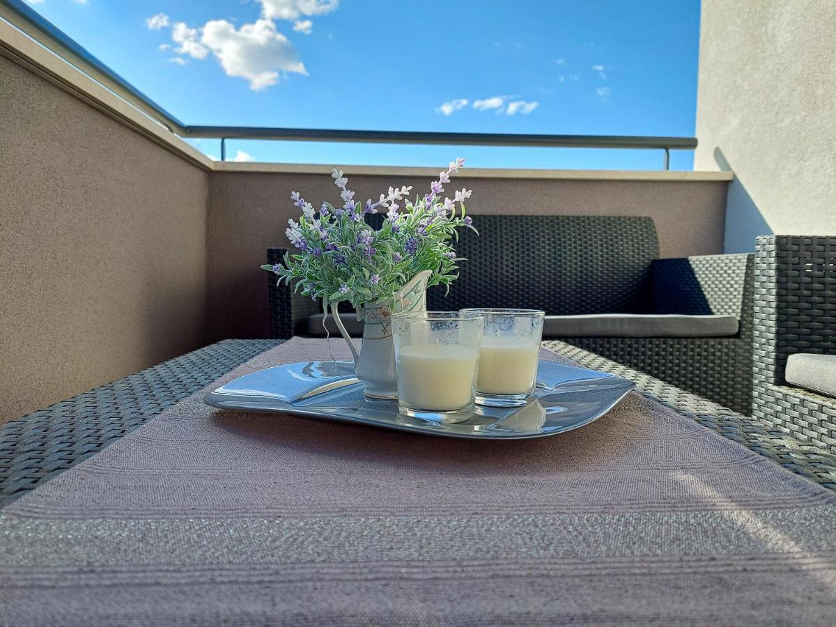 Blue Lagoon Apartments Zadar Extérieur photo